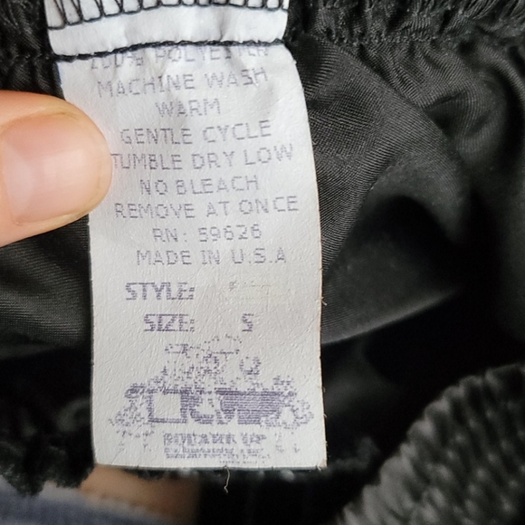 NWOT Shiny black circle skirt - Picture 3 of 3